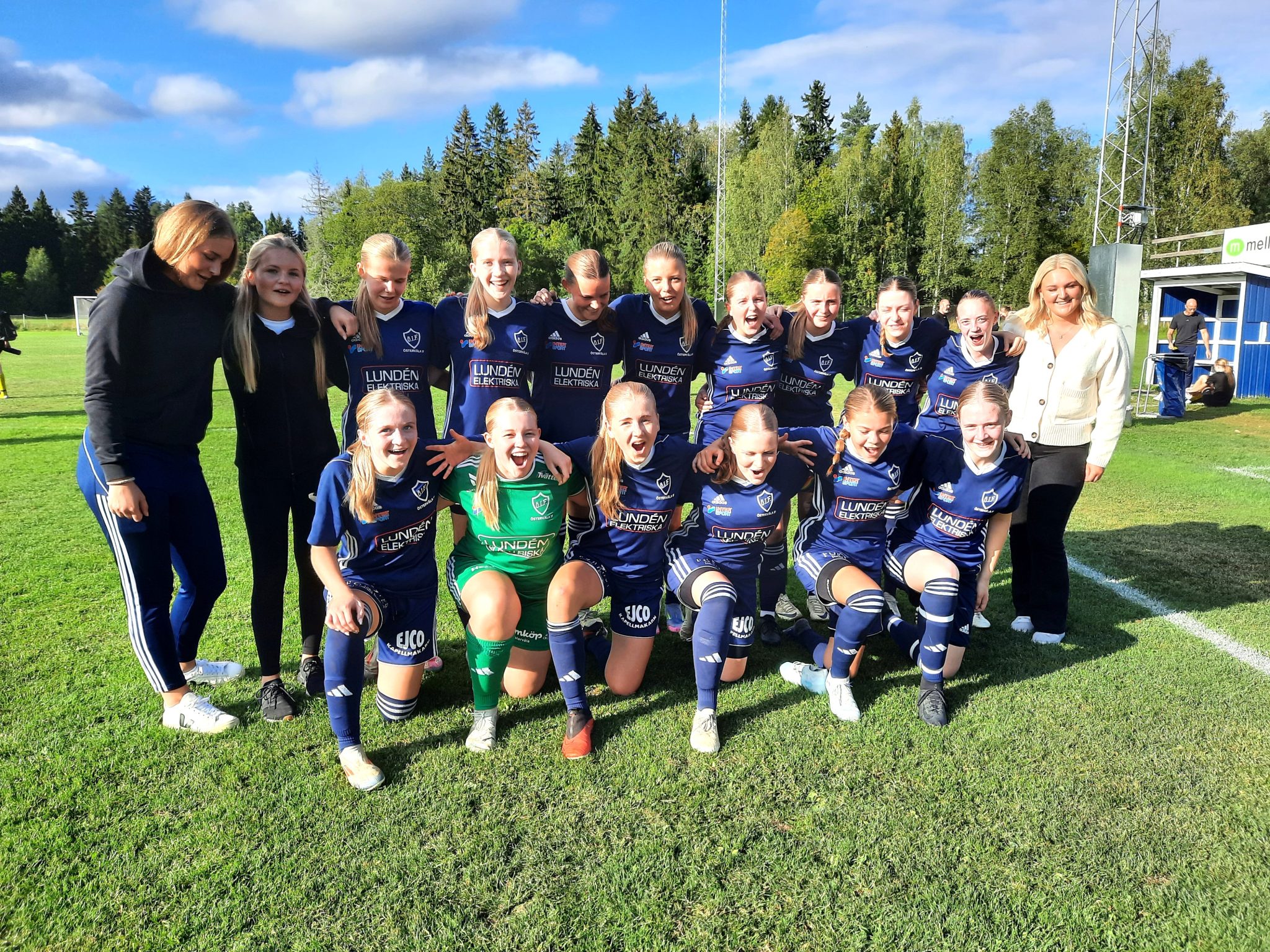 ÖIF-kross i slutspelspremiären!