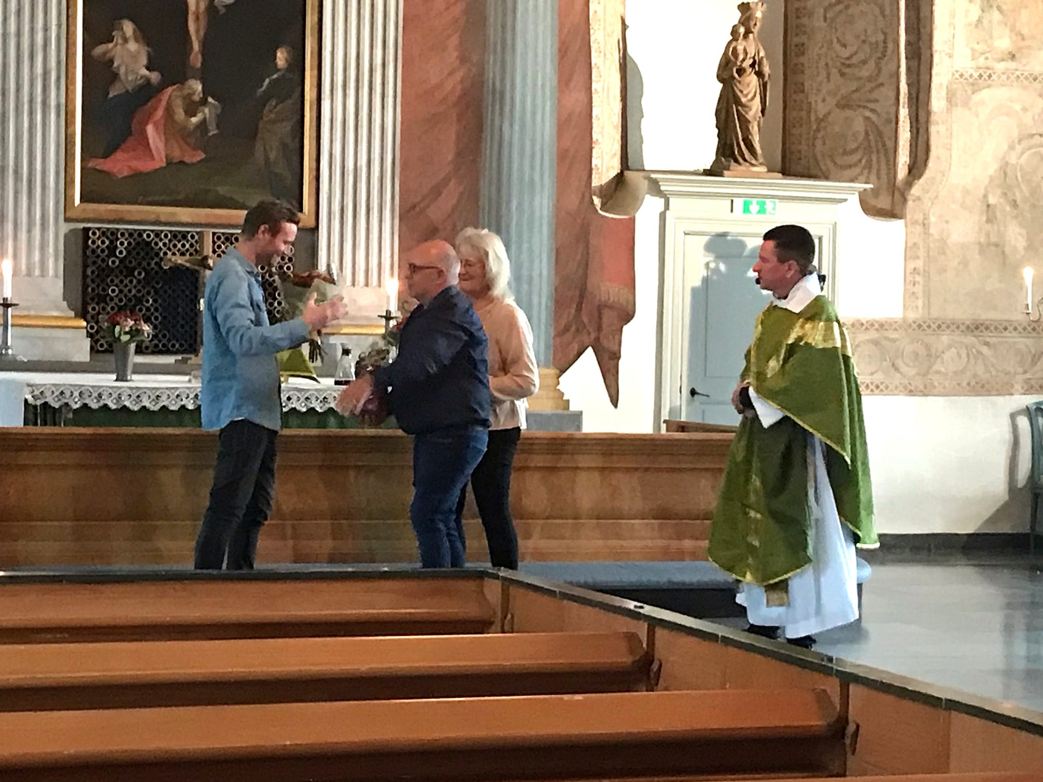 Kantor Adam avtackades!