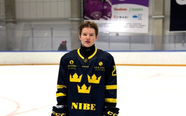 Alve trippel poänggörare i Finland