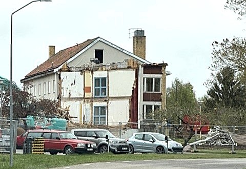 Rivningen av Tallgården enligt plan